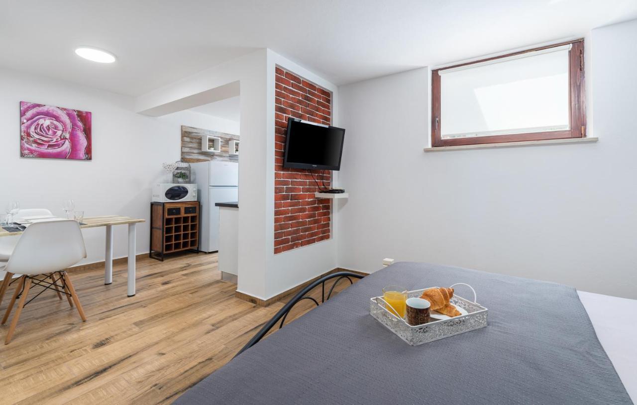 Apartments Ariana Ουμάγκ Εξωτερικό φωτογραφία